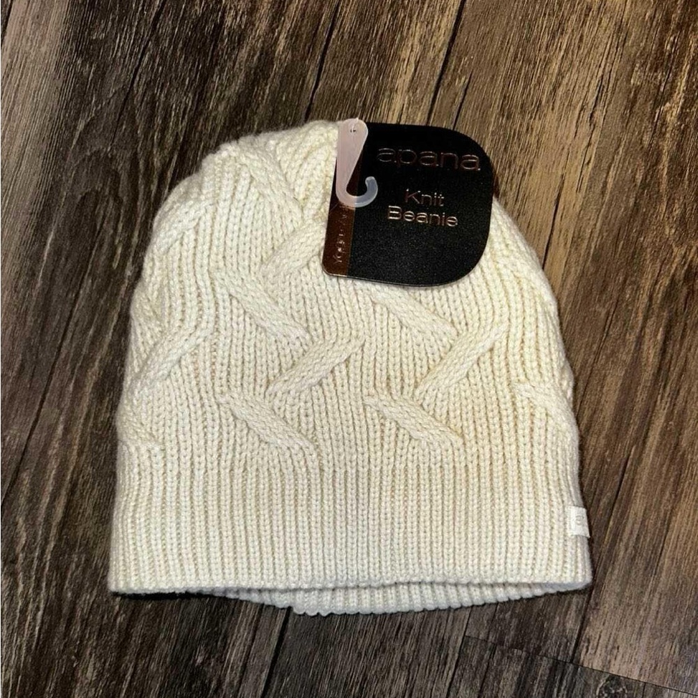 NWT Apana brand knit beanie hat